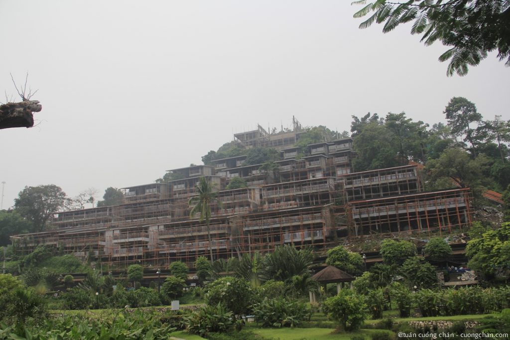 Những khu nghỉ dưỡng đang được xây dựng ở Koh Phi Phi
